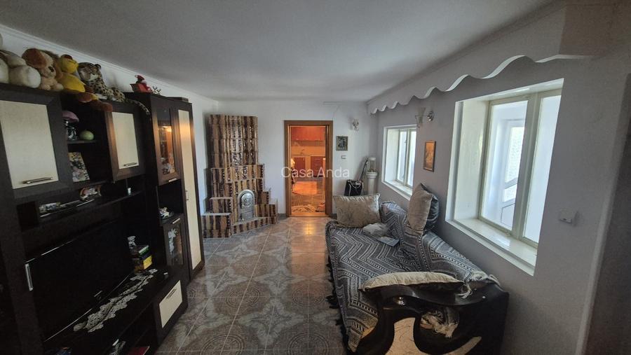 van casa sat Lungoci com. Fundeni pret 70000 euro negociabil - 4
