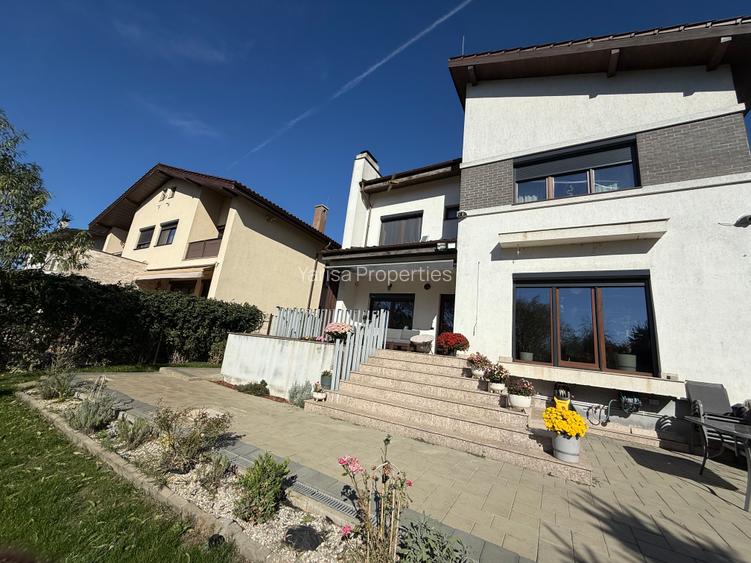 Vila Superba cu deschidere la Lac *Petrachioaia* - 5