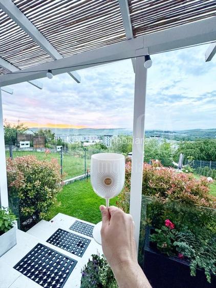 Casa 5 camere de vanzare in Floresti - 16