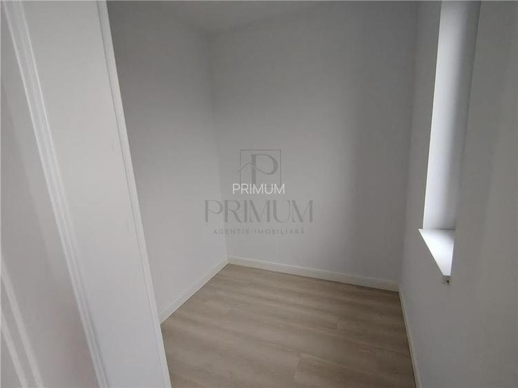 Casa individuala - zona superba - teren 522 mp- toate utilitatile - carport - 10