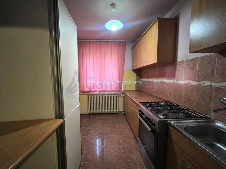Apartament de vanzare in Oradea, cu 2 camere, 64 mp in zona Rogerius - 5