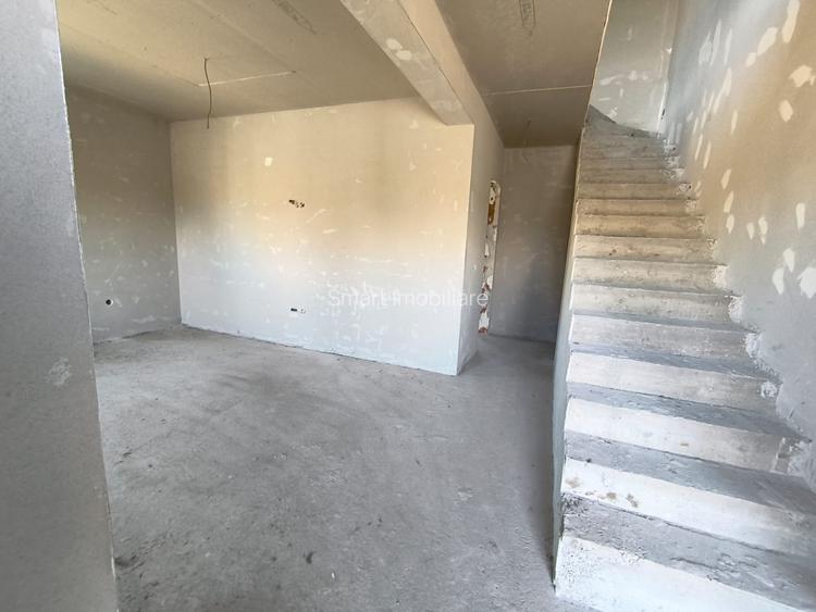 Casa tip duplex - 8