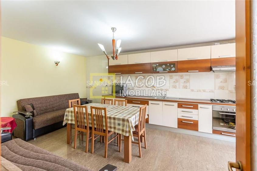 Vila Duplex cu 10 camere, cartier Serbanesti, Bacau - 32