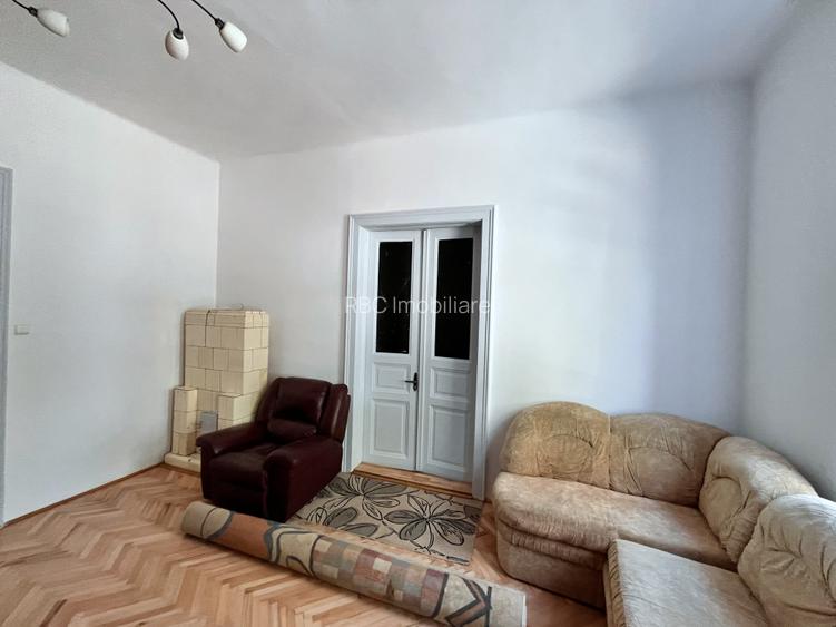 Casa lipita 4 camere complet renovata Gruia - 12