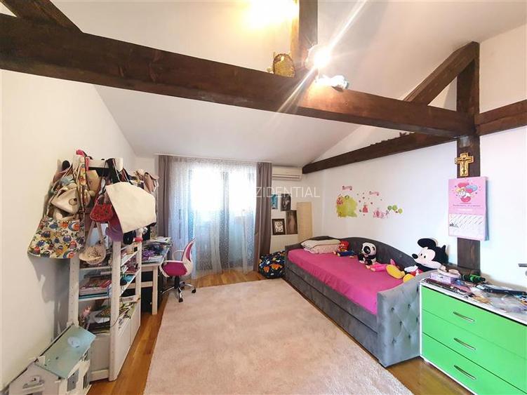 Vila la cheie, cocheta, mobilata-utilata, gradina amenajata - 18