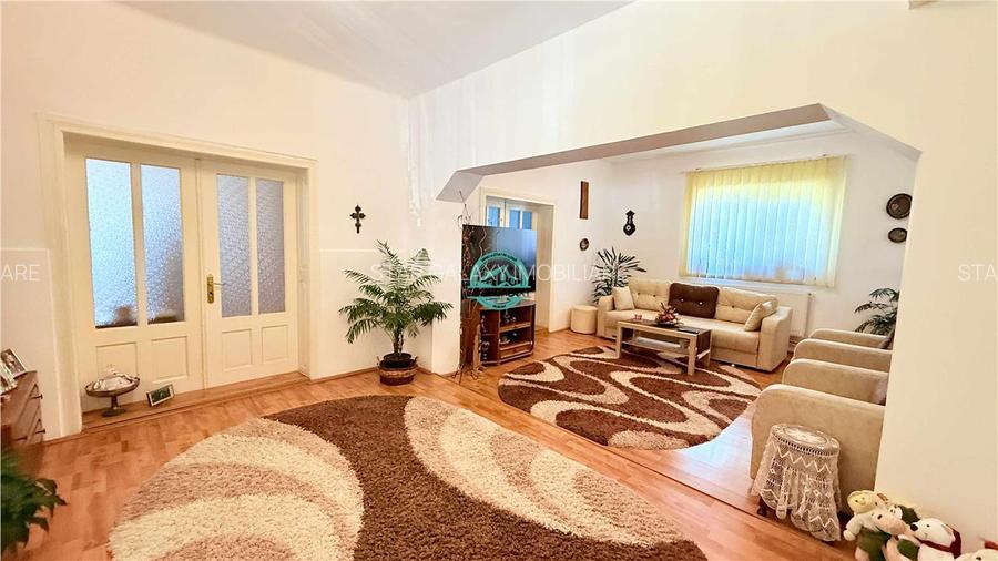 Vand casa cu 5 camere si teren 1040 mp in Toaca - 6