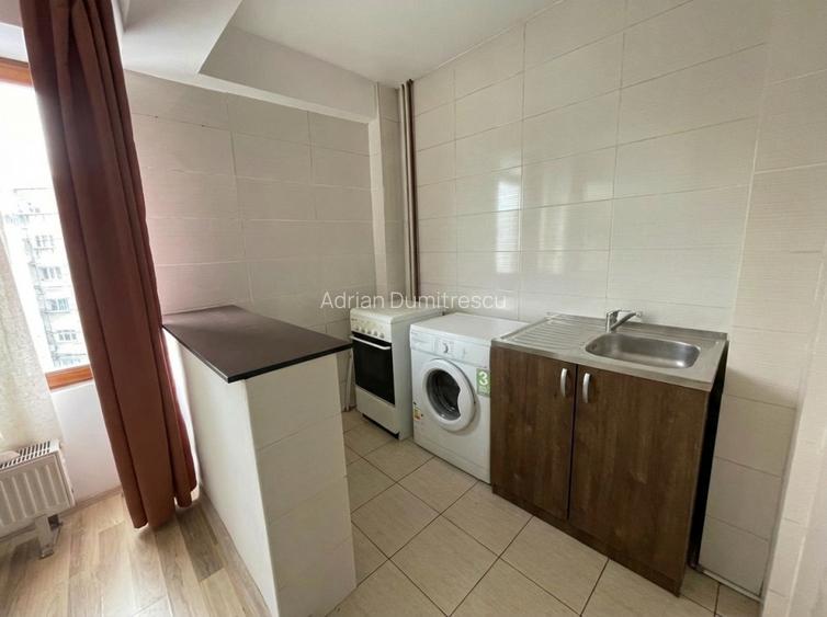 Auchan-Vitan Garsoniera 30 mp,mobilata si utilata,etaj 8,comision 0% - 6