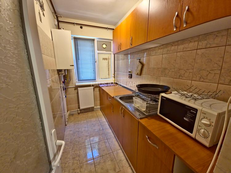 Groapă Inel II 3 Camere  Etaj 1  Semidecomandat  Centrală Gaz  Mobilat - 14