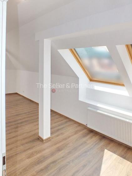 Spatiu birouri central - 9