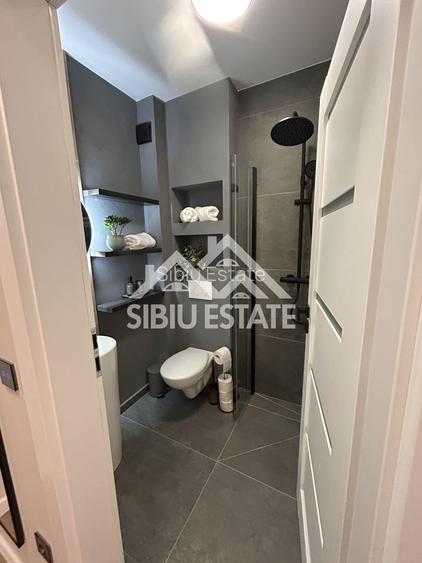 Apartament 2 camere decomandat, cu balcon 12 mp si parcare Comision 0 - 2