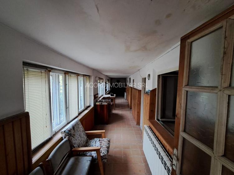 Casa renovabila cu teren mare central Techirghiol - 10