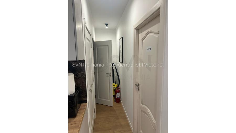 REV2004701 Vila l Piata Victoriei l 3 locuri de parcare l 3 boxe - 18