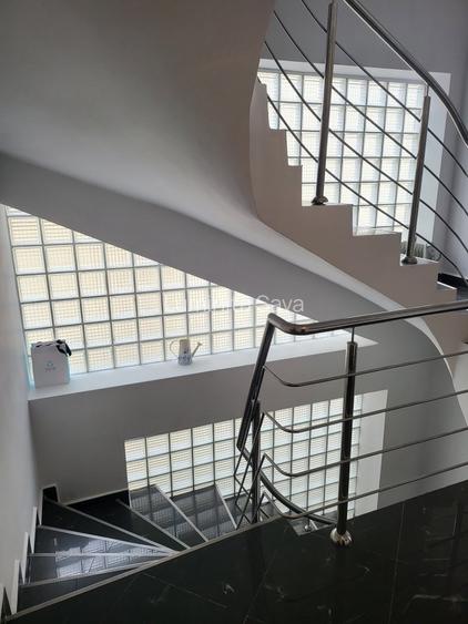 VAND   -      SCHIMB   VILA IN CENTRUL CRAIOVEI  - 14