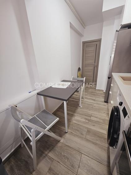 1 Decembrie 1918 | etajul 1 din 3 in bl. boutique | centrala proprie | totul nou - 20