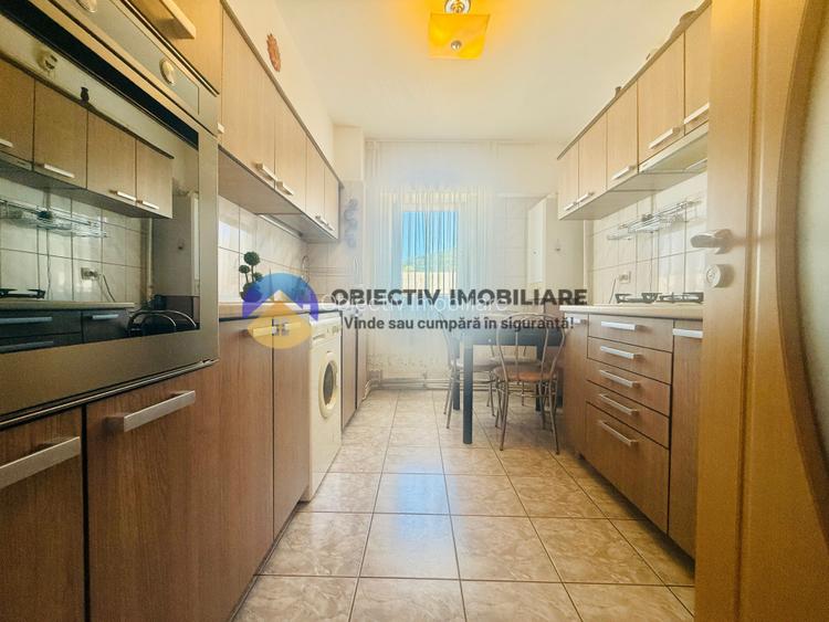 Apartament 3 camere Precista - GATA DE MUTAT - 9