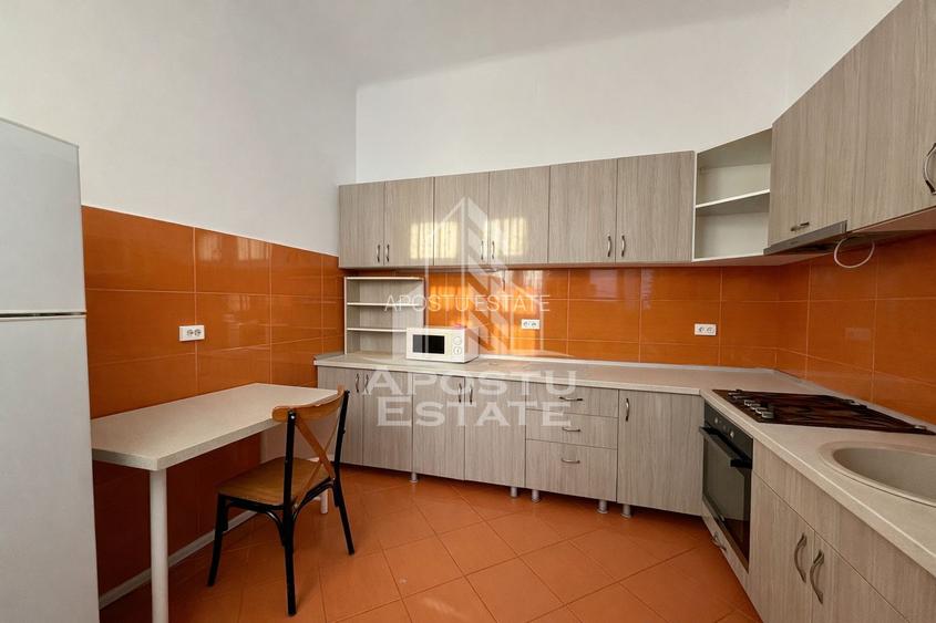 Casa individuala versatila, teren 411mp, zona Lunei - 5