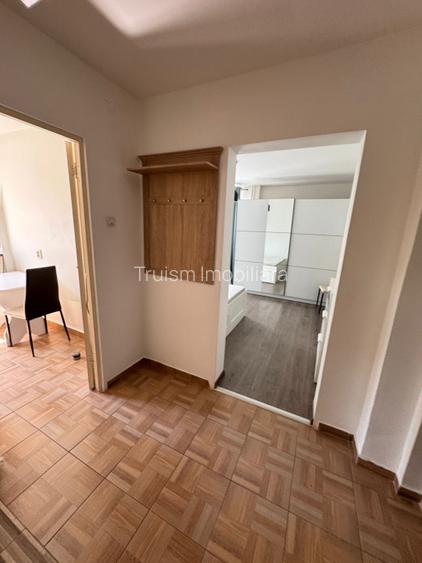 De inchiriat – Apartament 2 camere, confort 1, etaj 3/10– Zona Republicii  - 10