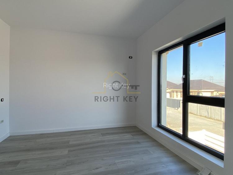 Mutare rapida! Vila 4 cam, 120mpu, pompa caldura, panouri! Comision 0% - 9