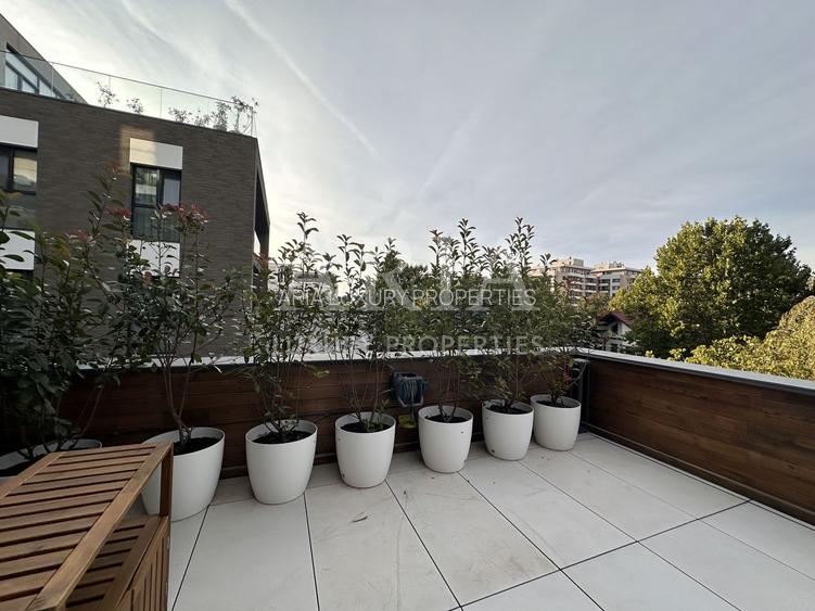 BELAIR LAKE - Penthouse duplex - LAKEFRONT - - 3