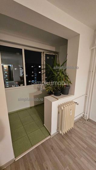 Garsoniera Langa Metrou Titan - 2