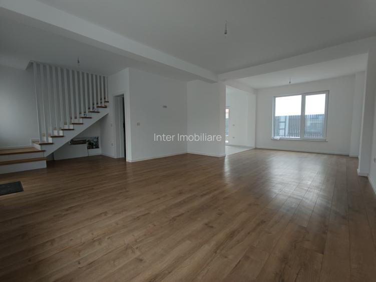 Casa de vanzare, 4 camere, 164 mp, Valea Lupului - 3