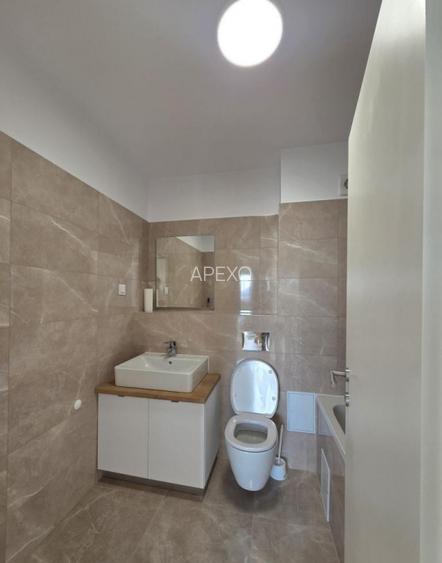 Apartament de 3 camere ( Vedere Panoramica )-Tractorul - 6