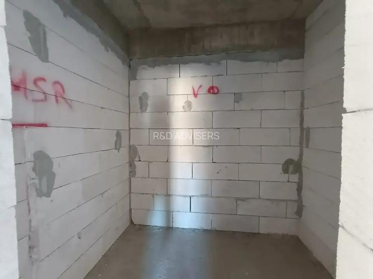 2 camere cu balcon pe două laturi - 6