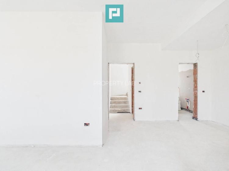 Duplex luminos 101 mp utili, teren 350mp în Covaci - 18