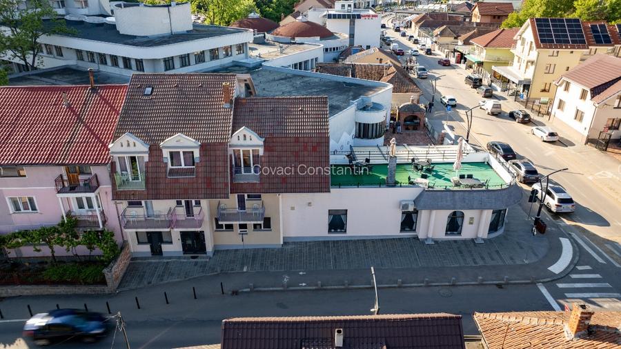 InBAILE FELIX ultracentral vindem restaurant 300 locuri impreuns cu 30 locuri de - 15