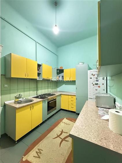 MEDICINA - 2 CAMERE - DECOMANDAT - SPATIOS - ETAJ 1 - CLADIRE ISTORICA - 4