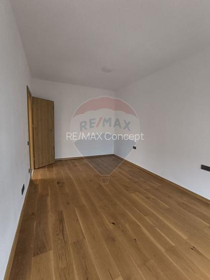 Casă de vanzare - 25