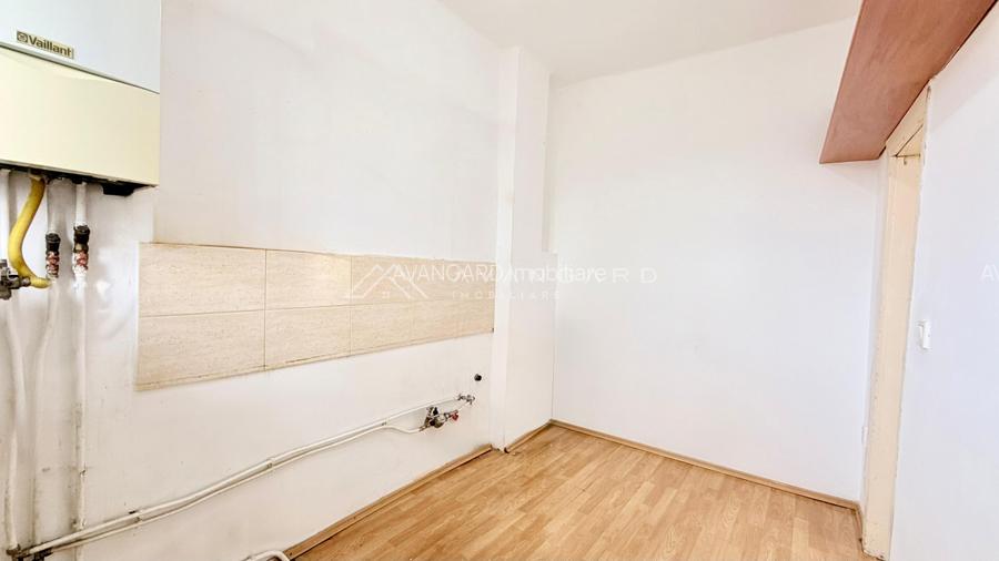 Apartament spațios în vilă, Andrei Mureșanu, ideal locuință sau birou - 11