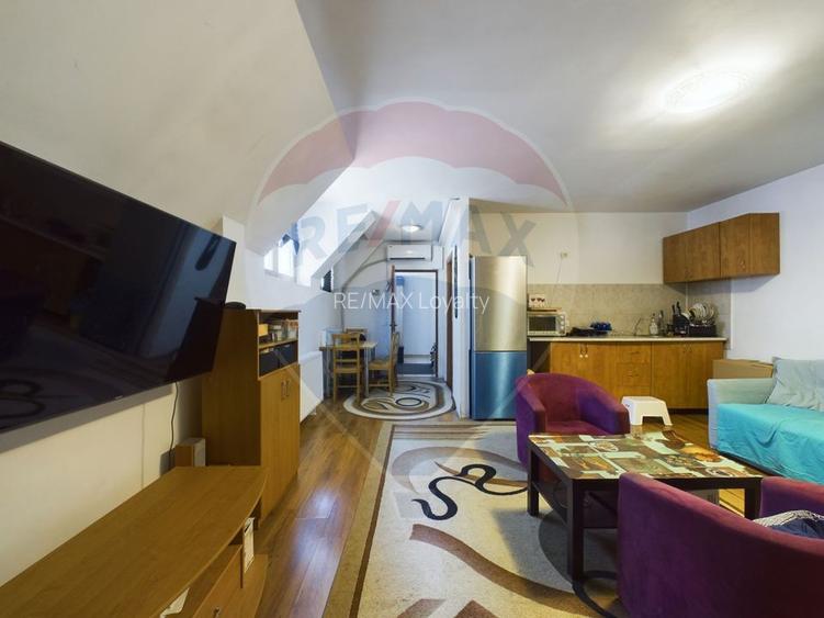 De vanzare Casa Vila București S+P+M in Sector 1 - 20