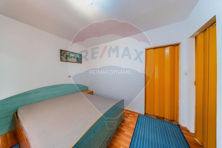 Apartament cu o camera in zona Parneava - 2