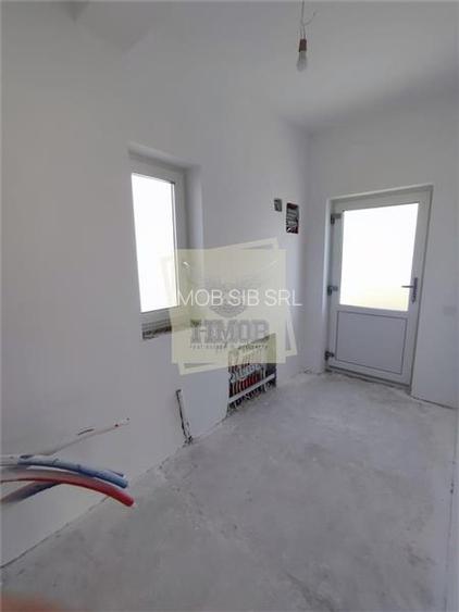 Casa moderna 5 camere teren 490 mp terasa acopertia in Cristian - 8