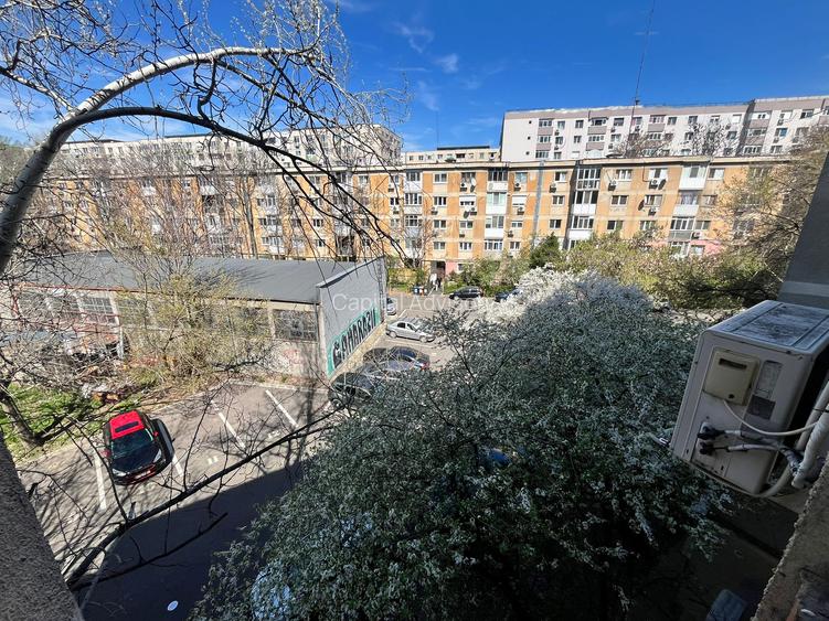 Garsoniera de vânzare  Crangasi  2 min metrou si piață - 6