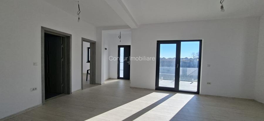 Hemeius-casa noua parter-82 mp - teren 270 mp - apa - curent - gaz - 4