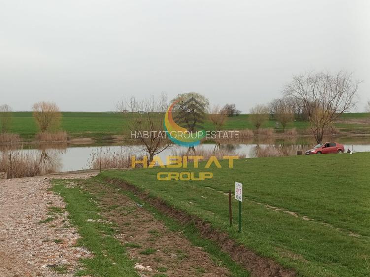 Teren Intravilan - Vedere la Lac - Rate la Dezvoltator - 3