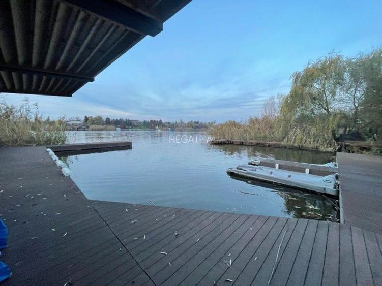 Vila de vanzare 6 camere deschidere directa la Lacul Snagov, 250 mp - 2
