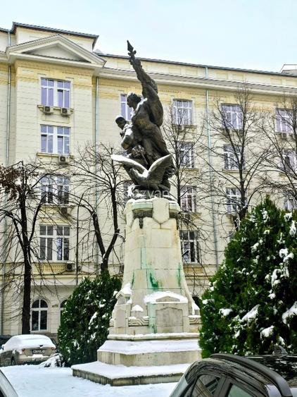 Apartament la intrarea in parcul Cismigiu (fara risc seismic) COMISION 0% - 8