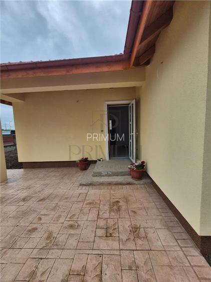 CASA INDIVIDUALA IN GHIRODA  3 CAMERE 90 MP UTILI 501 MP CURTE  UTILATA  BUCATAR - 7