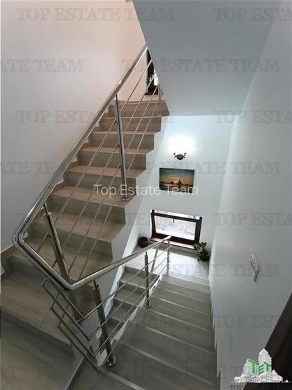 Vila moderna insiruita cu etaj,  mansarda si garaj in Magurele la 10 minute de B - 14