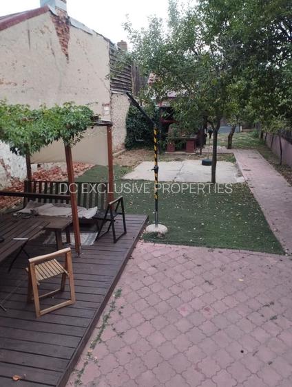 EROII REVOLUTIEI  4CAMERE D+4 CUTE 300 MP - 5