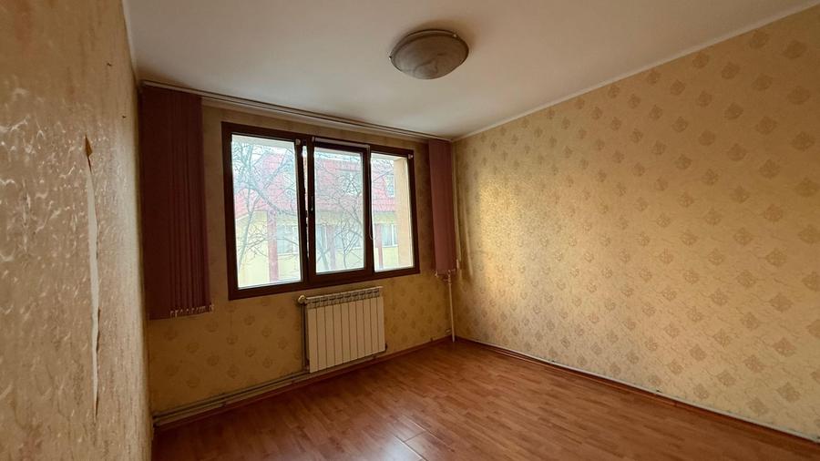 Apartament 3 camere cu centrală proprie Drumul Taberei