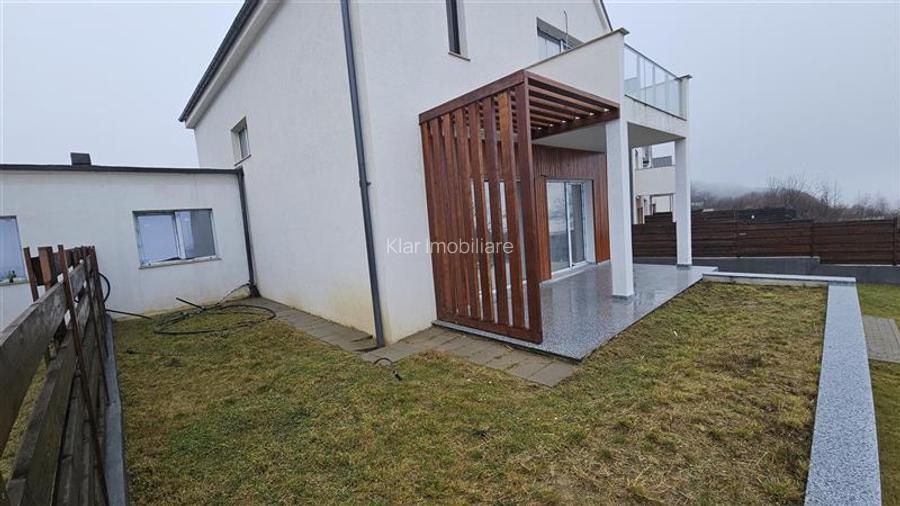 Acasa, deasupra orasului: Casa spatioasa in Feleacu cu panorama superba - 15