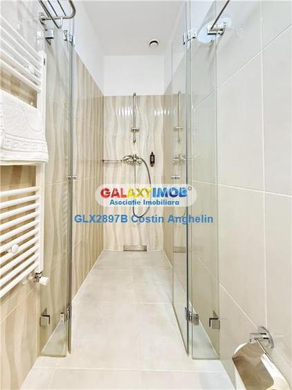 L-Heritage Collection: City View (Regim Hotelier) - Romana - 5