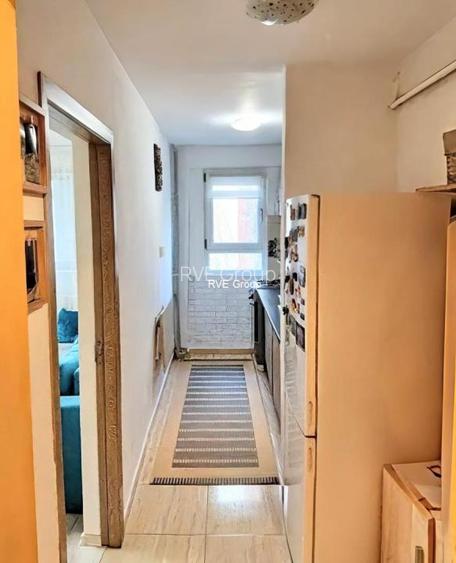 Ap 2 Cam (bloc 1977 reabilitat) Brancoveanu - 15 min. metrou - 2