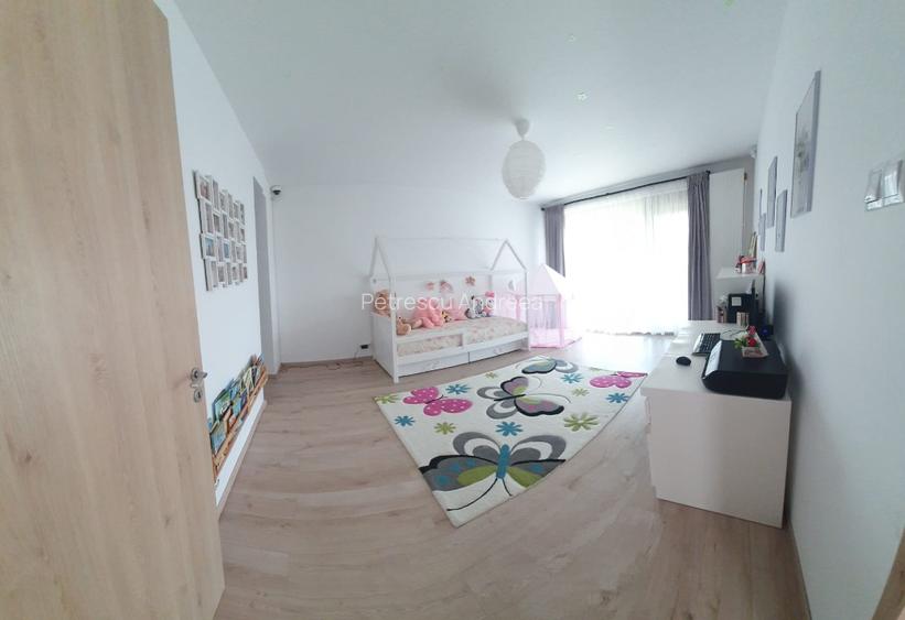 Casa individuala 318mp D + P + E si teren propriu 600 mp - 3