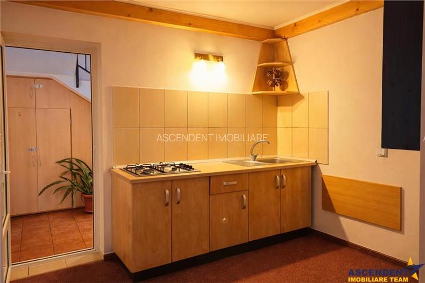 Rezidential/ Pensiune in decor de poveste,  Moieciu, Bran - 17