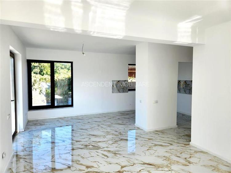 Vila P+E, 5 camere,3 bai,teren 418 mp,finisaje top, intabulata, toate utilitatil - 35